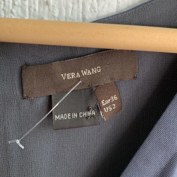 Vera Wang Peplum V neck Zip Up Tank Top Blouse sz 2 - Picture 3 of 6